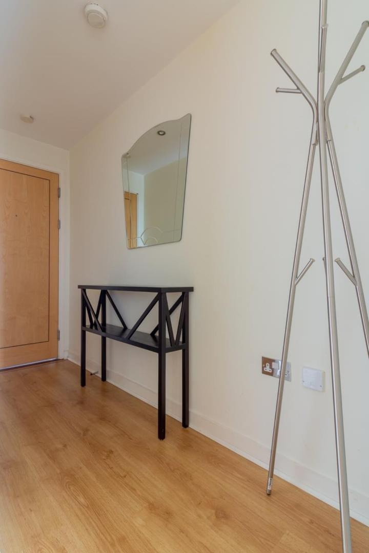 Apartament Guestready - Luminous Elegance In Barrow Street Dublin Zewnętrze zdjęcie